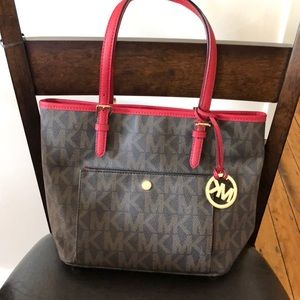 Michael Kors pocketbook